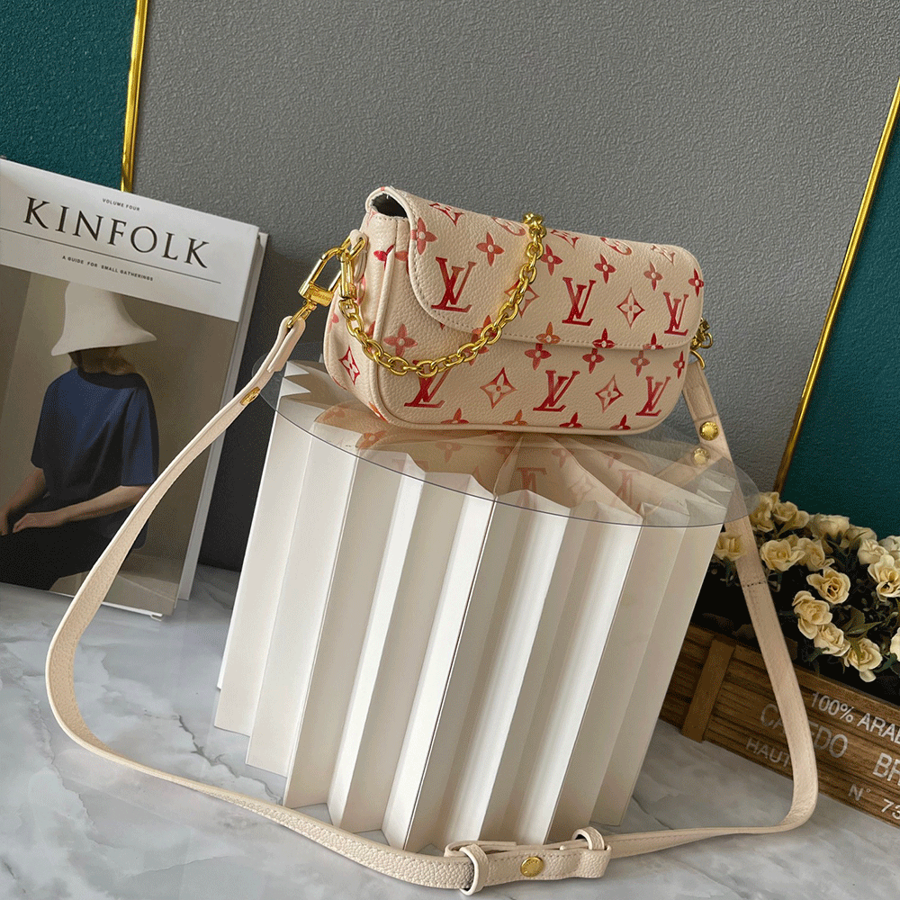 LV Wallet on Chain Ivy  Bags - Image 4