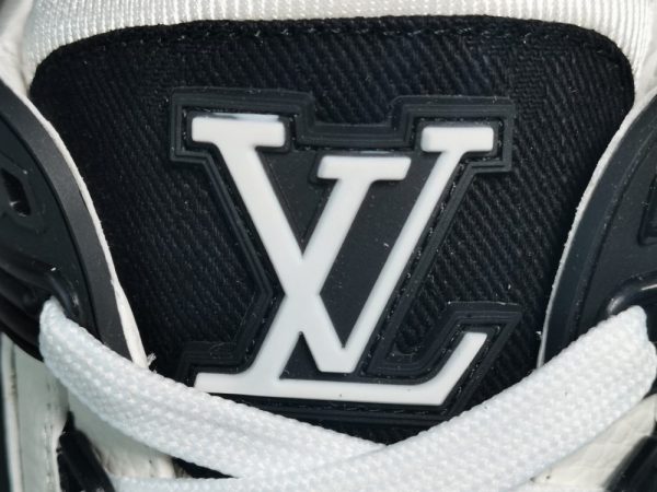 LV Trainer White Black Panda