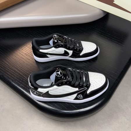Travis Scott X Nike Air Jordan 1 Low X Givenchy Sneakers - Image 8