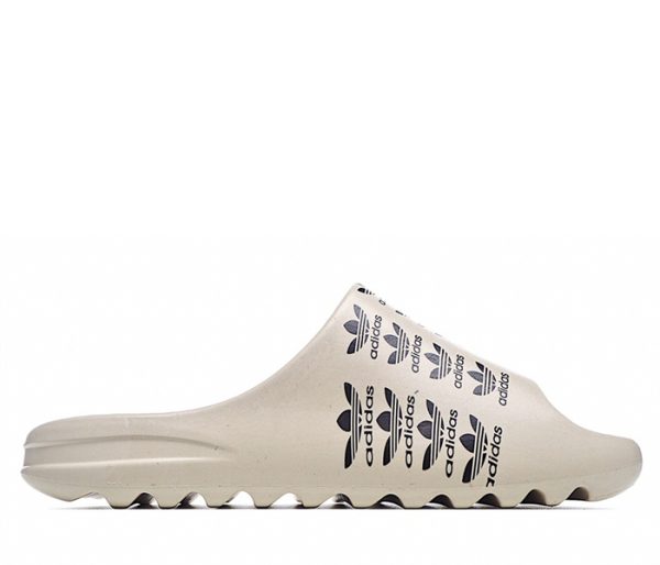 Yeezy Slides Logo FW6394