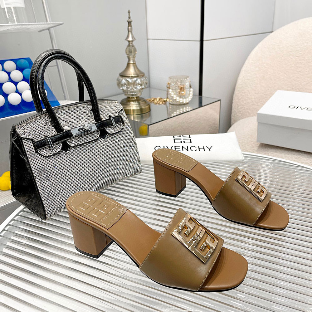 Givenchy Leather Fashion Muggles  Slide Sandal - Image 5