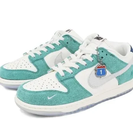 Kasina x Dunk Low “ Road Sign" - Image 3