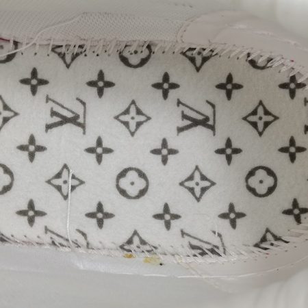 LV Trainer Fuchsia - Image 6
