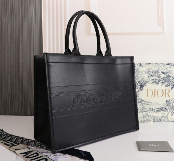 Dior Book Tote Large White Multicolor Dior Petites Fleurs Embroidery