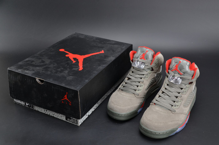 Bape x Air Jordan 5 Trophy RoomCamo university red mens 136027-051 - Image 9