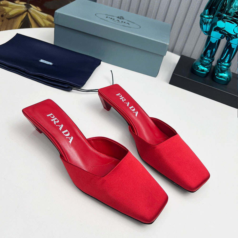 Prada Casual Flip Flops With Flat Heads Slide Sandal - Image 4