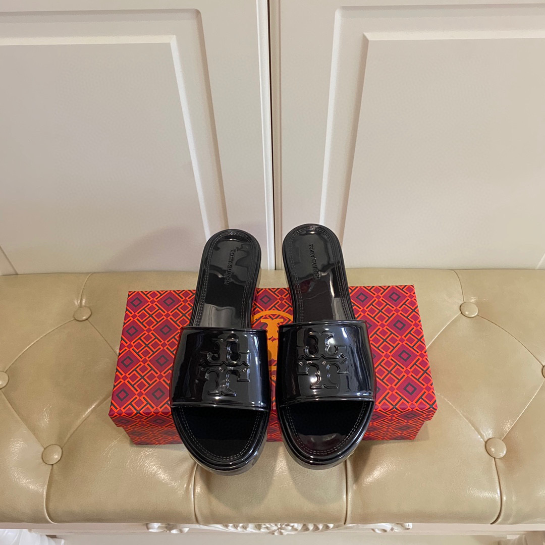 Tory Burch Rubber  Fashion Flip-flops Sandals Slide - Image 3
