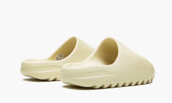 Yeezys Slide “ Bone"