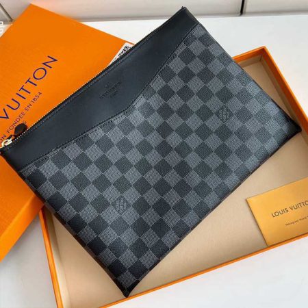 LV Daily Monogra Handbag M62048 - Image 11