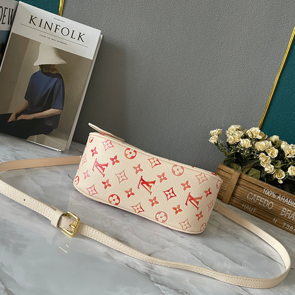 LV Bagatelle BB Bags - Image 6