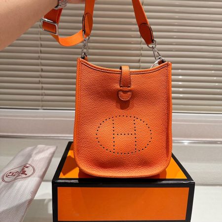 Hermes Evelyne Bag 18cm - Image 6
