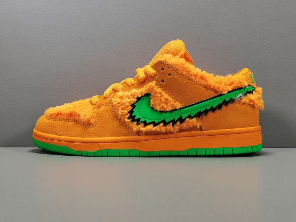 Dunk SB Low “ Orange Bear"× Grateful Dead