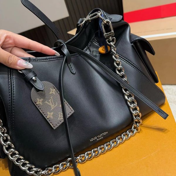 LV CarryAll Cargo