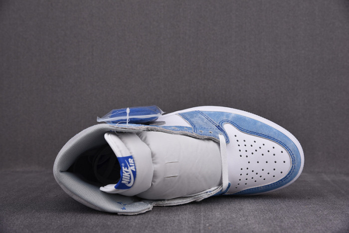Air Jordan 1 High OG Hyper Royal 555088-402 - Image 14