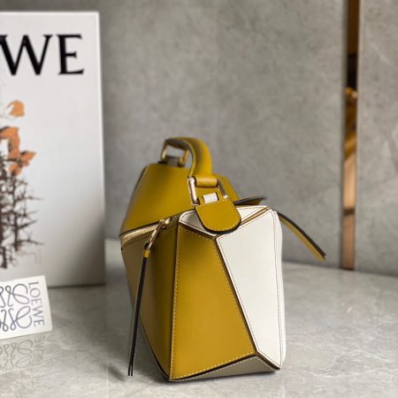 Loewe Small Puzzle Yellow - Image 4