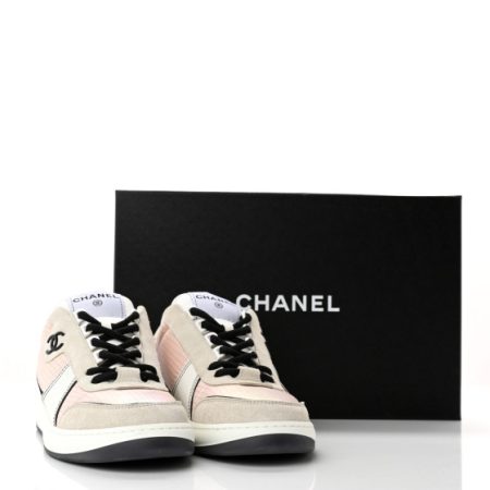 CHANEL Calfskin Suede Crystal Womens CC Sneakers - Image 3