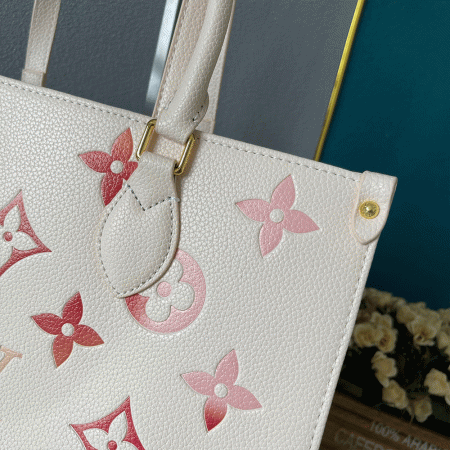 LV OnTheGo bags - Image 5