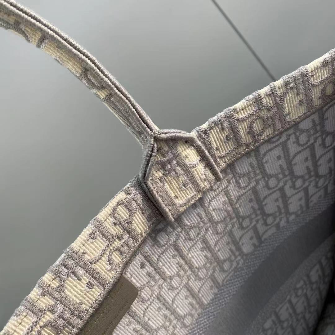 Dior Book Tote Medium Gray Dior Oblique Embroidery M1296Z - Image 2