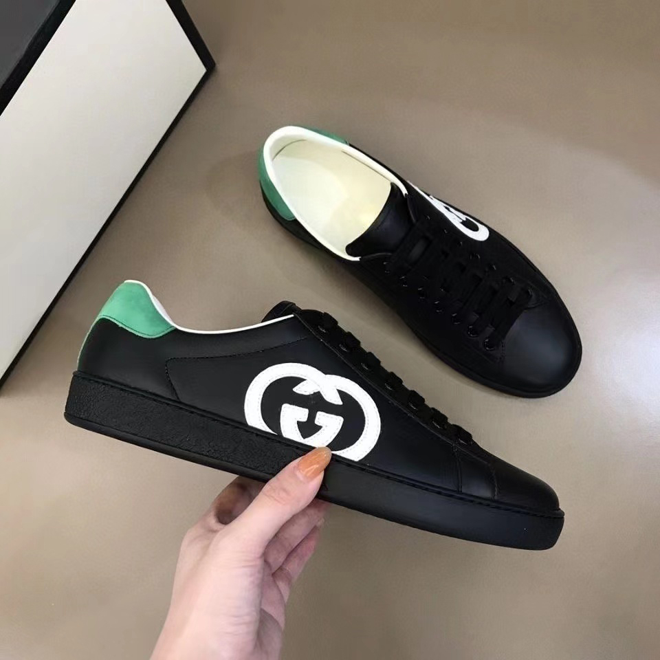 Gucci Ace luxury business slip on shoe - Image 2