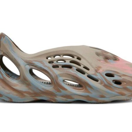 Yeezy Foam Runner MX Sand Grey GY3969 - Image 1