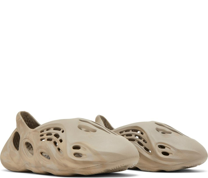 Yeezy Foam Runner Stone Sage GX4472 - Image 6