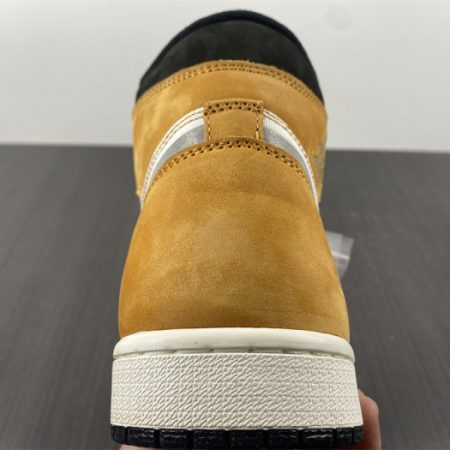 Jordan 1 High Element Gore-Tex Light Curry DB2889-700 - Image 11