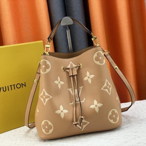 LV NéoNoé BB-Multiple collections
