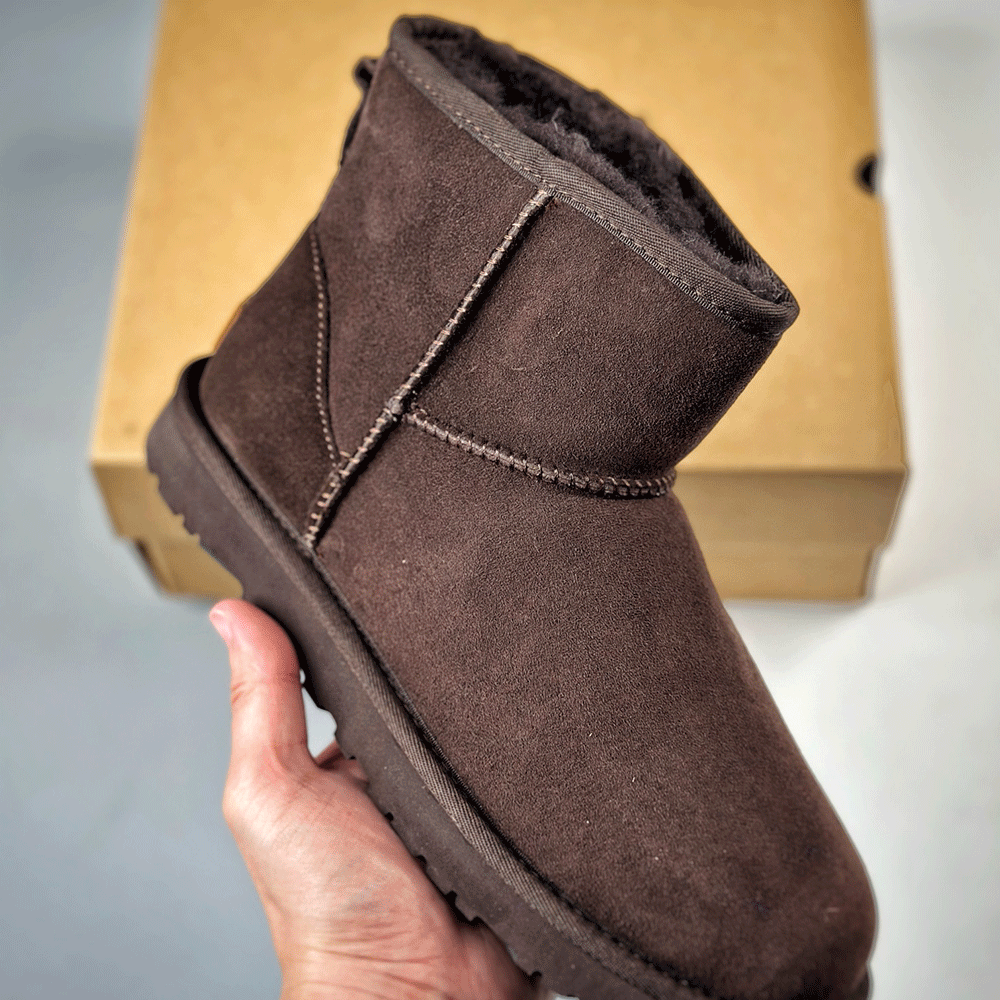 UGG Women's Classic Mini II Boot - Image 5