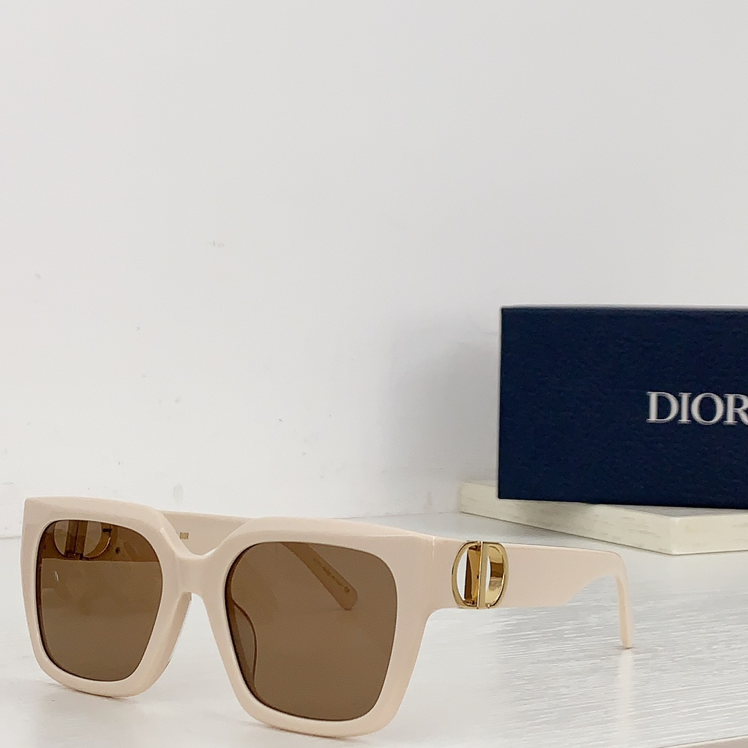 Dior Square Outdoor Sunglasses Top Quality - Image 4