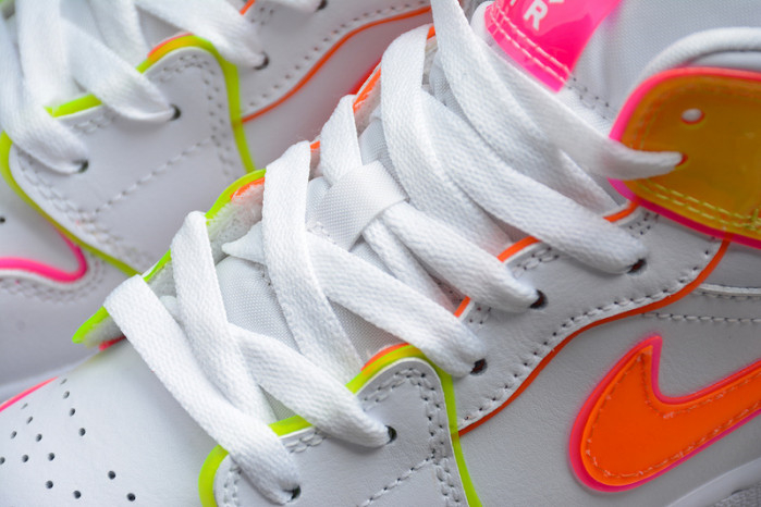 Air Jordan 1 Mid SE GS Edge Glow CV4611-100 - Image 8