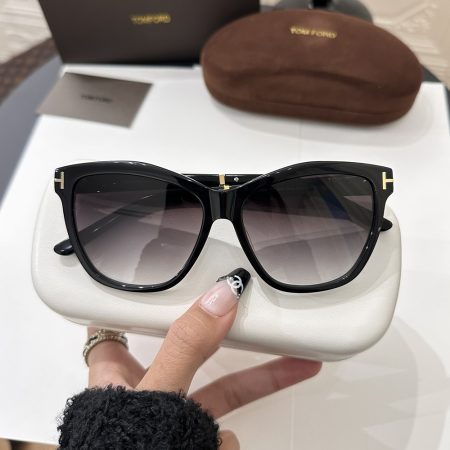 Tom Ford Fashion Sunglasses Top Quality - Image 5