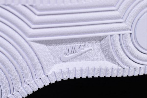 Nike Air Force 1 Mid `07 LV8 804609-103