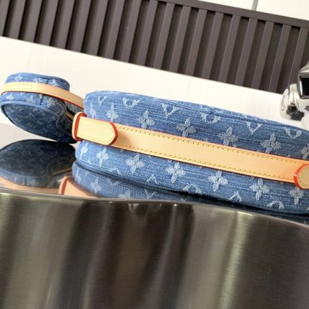 LV CROISSANT Denim Handbag - Image 5