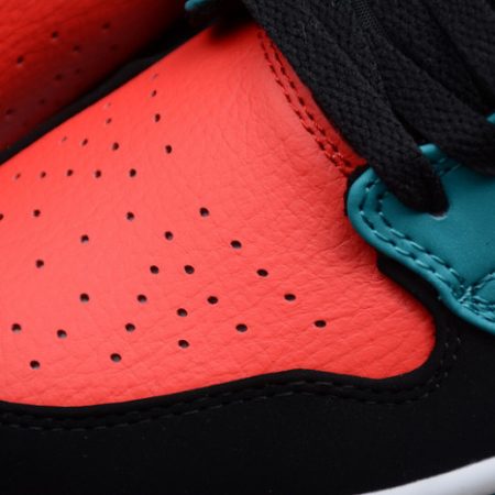 Air Jordan 1 Mid Multi-Color 554724-125 - Image 3