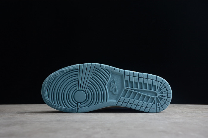 Air Jordan 1 Mid UNC BQ6472-141 - Image 6