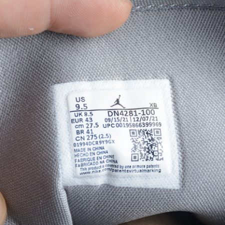 Jordan 1 Mid SE Coconut Milk Particle Grey DN4281-100 - Image 13