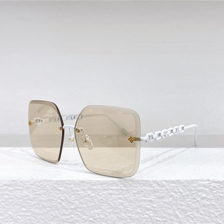 LV Square Irregular Sunglasses Top Quality - Image 3