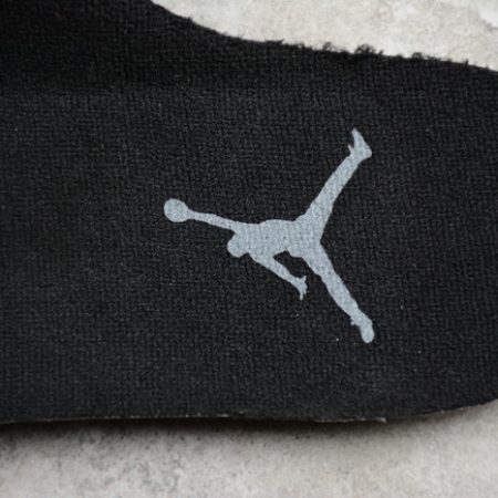 Air Jordan 11 Cap and Gown black 378037-005 - Image 12