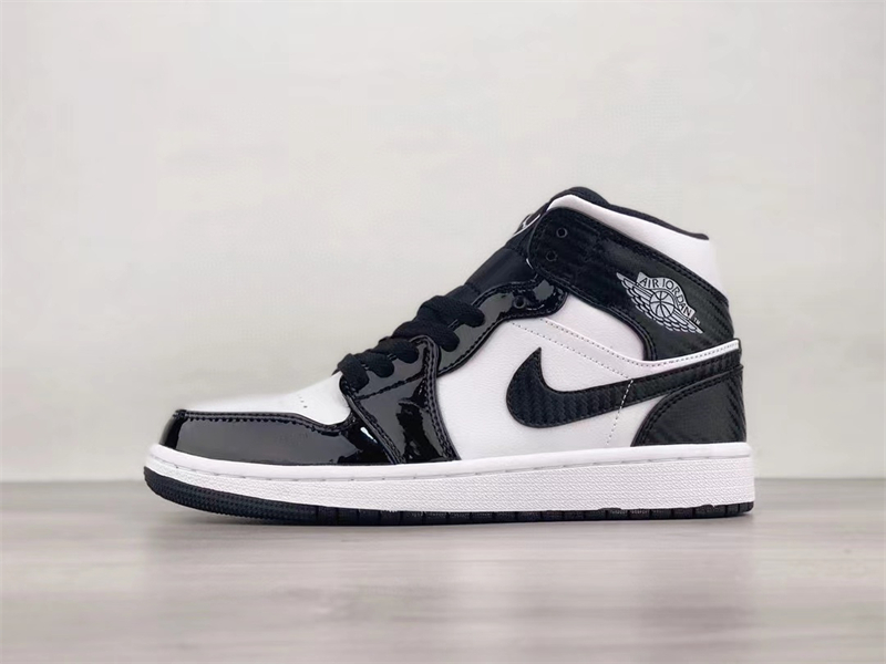 Jordan 1 MidCarbon Fiber DD1649-001 - Image 1