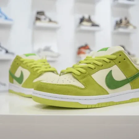 Dunk Low Pro “ Sour Apple" - Image 5