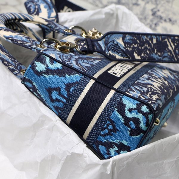 Dior The LADY D-LITE Bag Blue Dior Palms Embroidery M0565OREU_M928