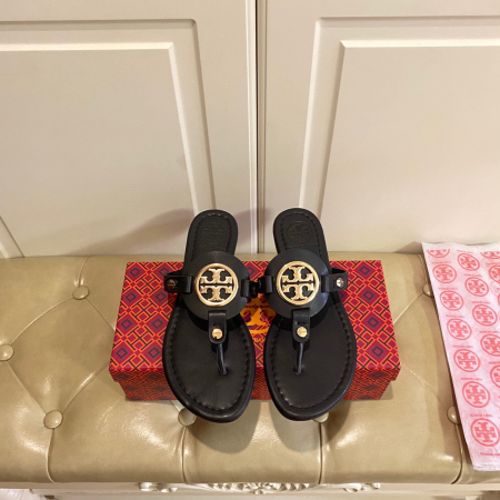 Tory Burch Leather Metal Logo Flip-flops Sandals Slide - Image 4