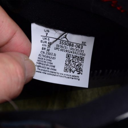 AIR JORDAN 1 HIGH OG BRED PATENT 555088-063 - Image 5