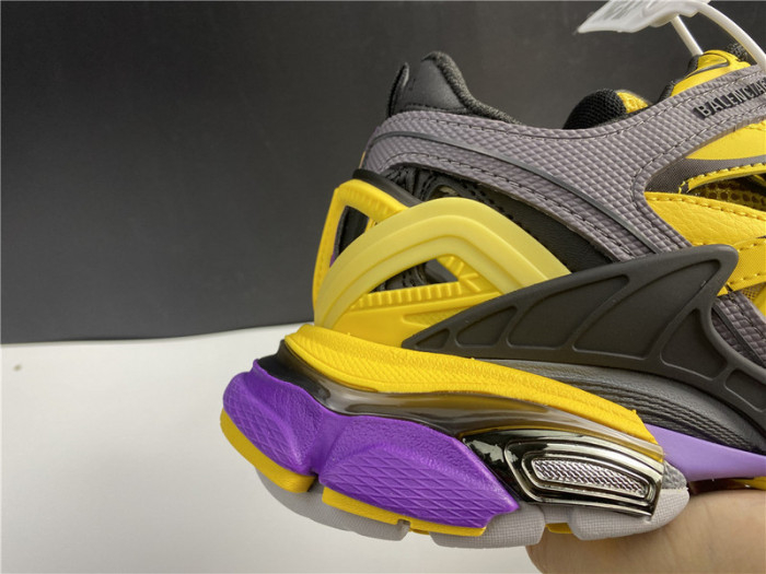 Balenciaga Sneaker TRACK Tess.s.Gomma 4.0 4000017 - Image 16