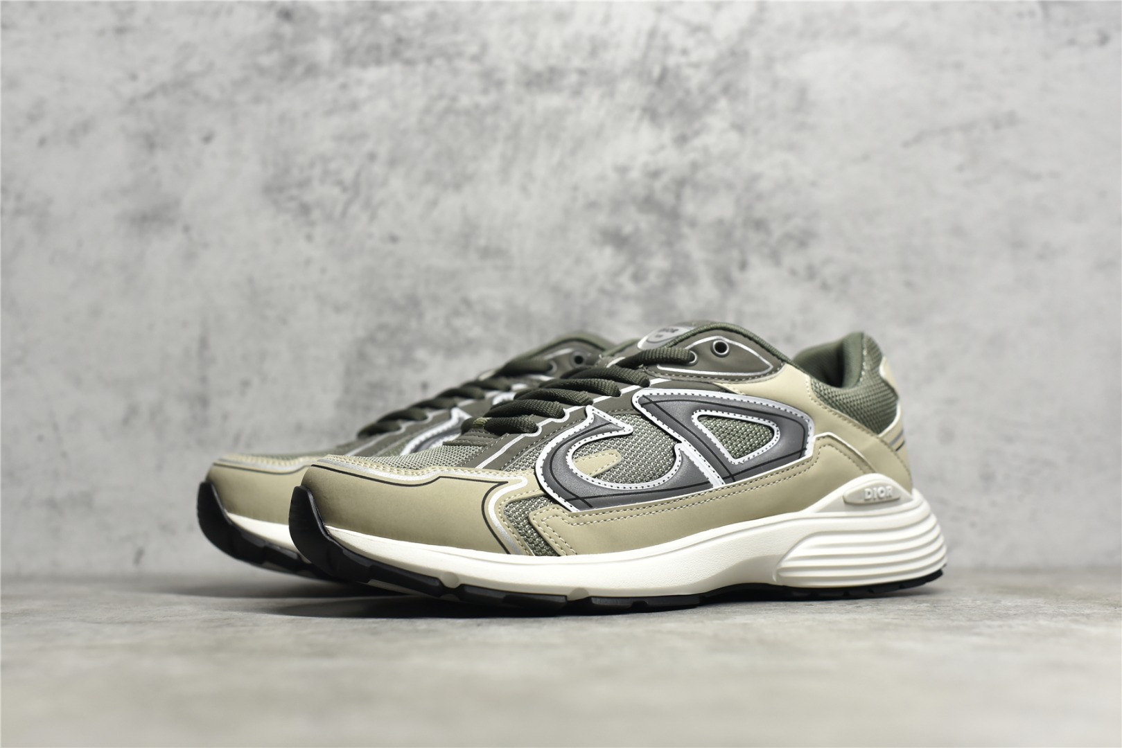 Dior B30 Dad Sneakers Green Gray (1:1 Version) - Image 5