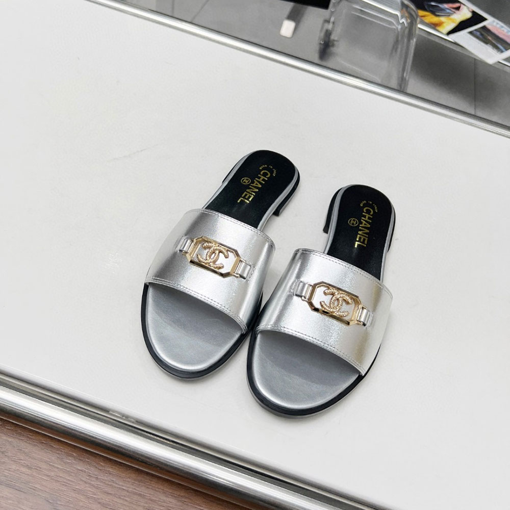 Chanel Flat Opflopsen-toed Flip-flops Slide Sandal - Image 4