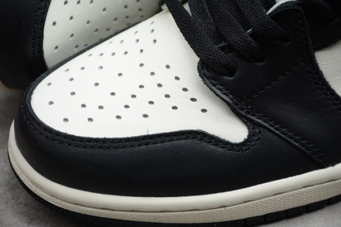 Air Jordan 1 Retro High OG "Dark Mocha" 555088-105 - Image 7