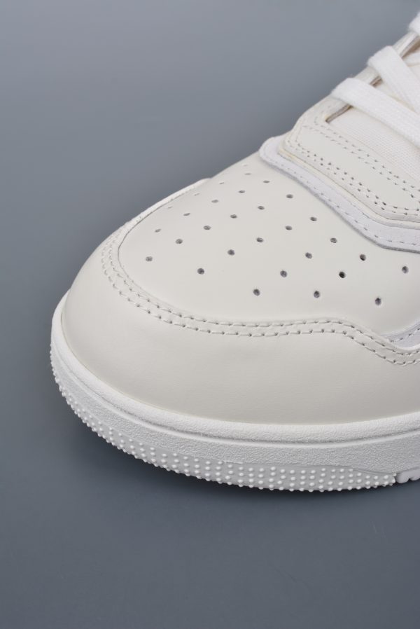 Dior B27 Sneakers High-Top White (AAA High Quality Version)
