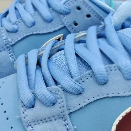Dunk SB Low PRM “ phillies" - Image 10