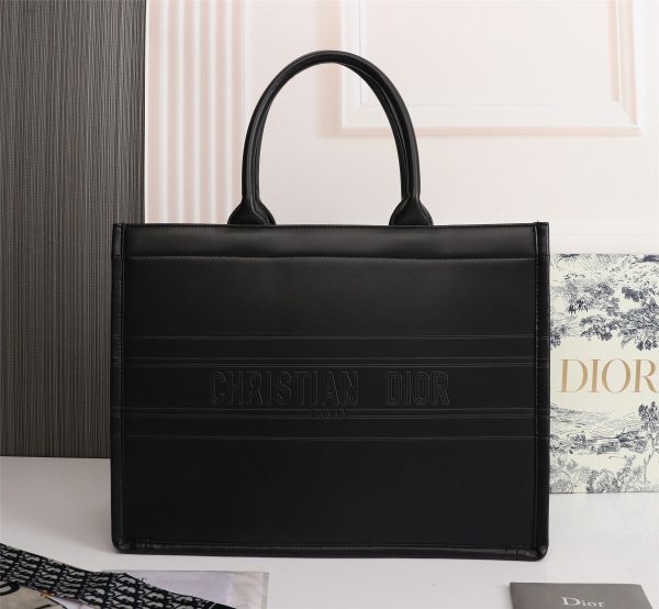 Dior Book Tote Large White Multicolor Dior Petites Fleurs Embroidery